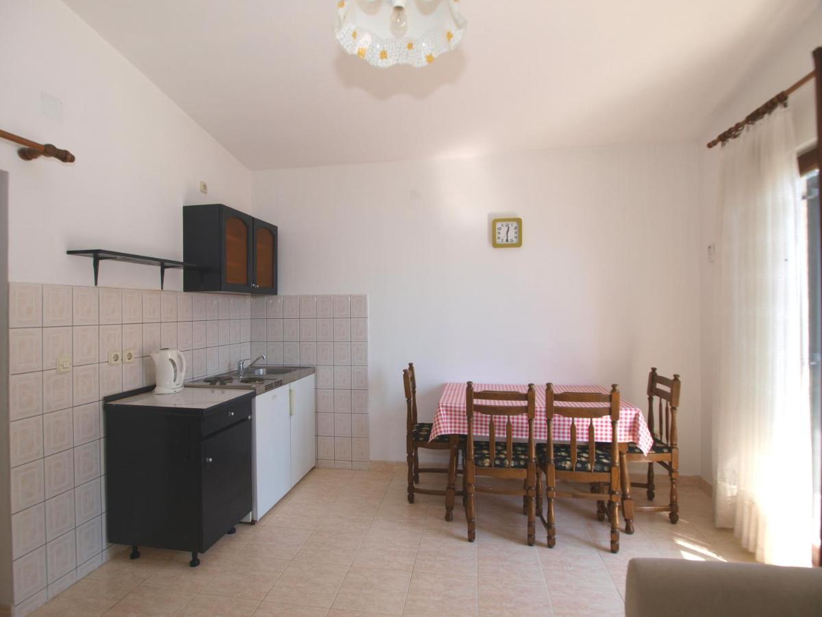 Apartmani Korljan Carnac Ngoại thất bức ảnh